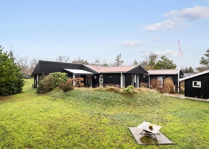 4 Bedroom Beautiful In